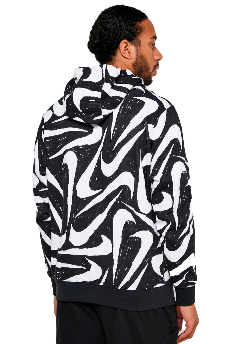 camiseta nike hand drawn