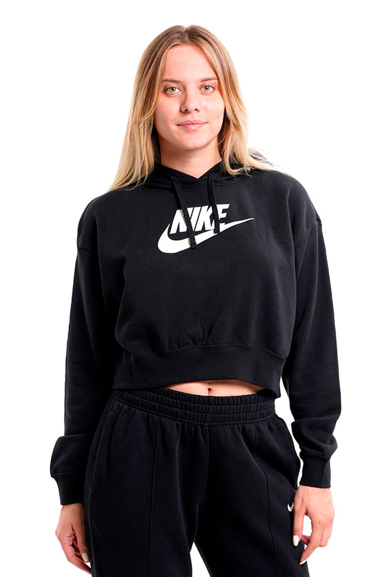 Nike store rally crop