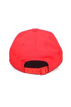 Boné Mitchell and Ness Volley Chicago Bulls Strapback