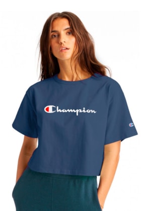 Camiseta Champion Feminina Cropped Tee Script Logo Ink Azul/Branca Camiseta Champion Feminina Cropped Tee Script Logo Ink Azul/Branca