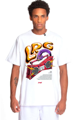 Camiseta LRG Rap In Cena Bud Stereo Branco