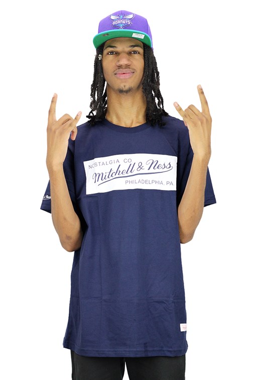 Camiseta Mitchell e Ness Box Logo Azul