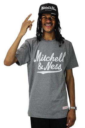 Camiseta Mitchell e Ness Branded Logo Cinza