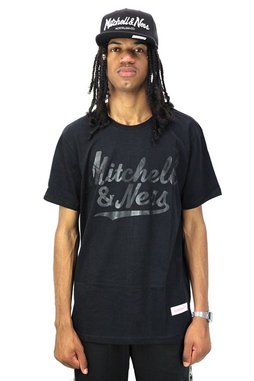 Camiseta Mitchell e Ness Branded Logo Preta