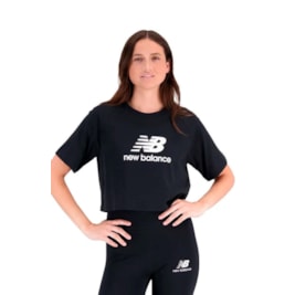 Camiseta New Balance Feminina Cropped Essentials Preto