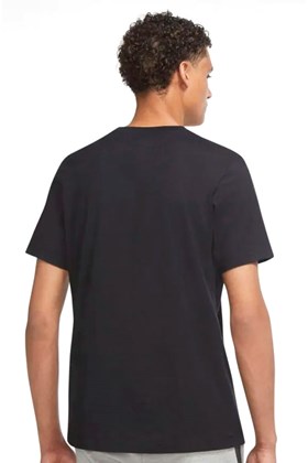 Camiseta Nike Sportswear Club Preto/Laranja