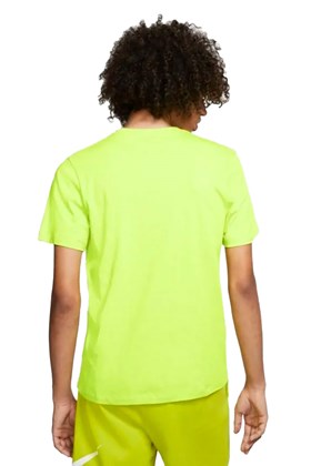 Camiseta Nike Sportswear Club Verde/Preta