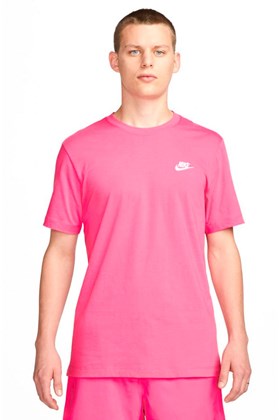Camiseta Nike Sportswear Clube Rosa