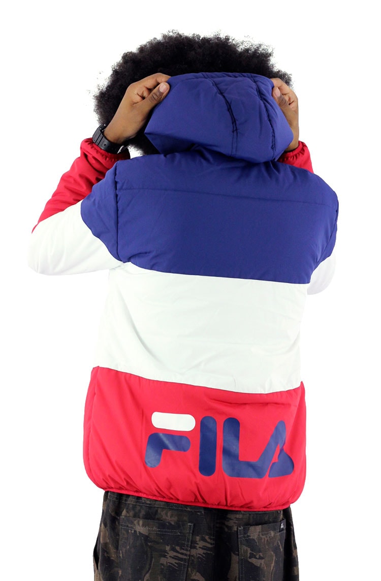 jaqueta fila vermelha