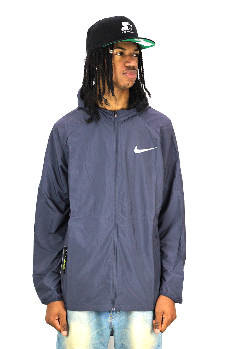 Jaqueta store nike essentials