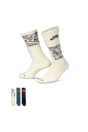 Meia Nike SB 3 Pares Everyday Max Lightweight Multicolor Meia Nike SB 3 Pares Everyday Max Lightweight Multicolor