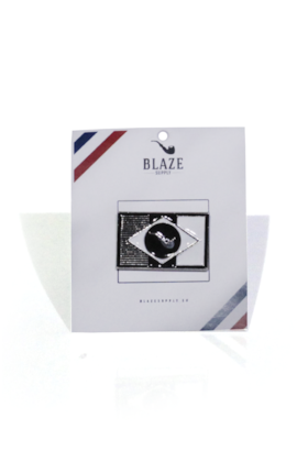 Pingente Blaze Supply Flag Prata