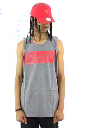 Regata Mitchell e Ness Logo Box Cinza Regata Mitchell e Ness Logo Box Cinza