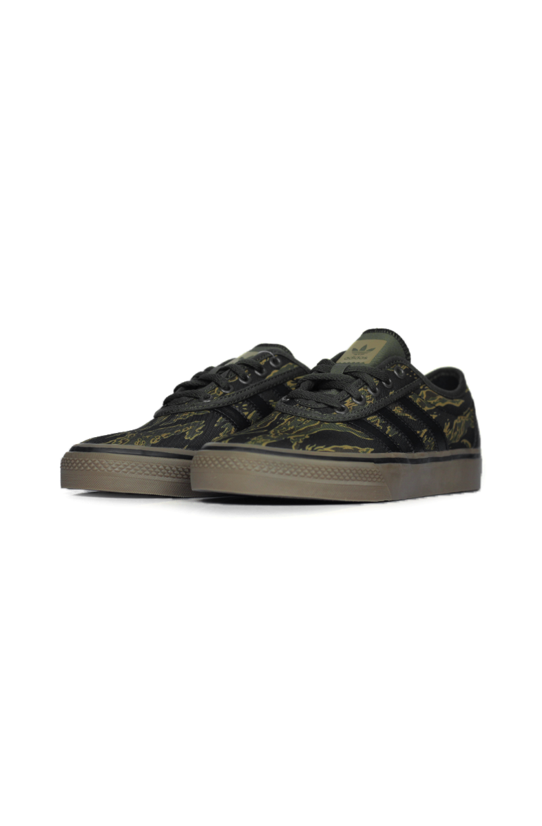 adidas adiease camuflado