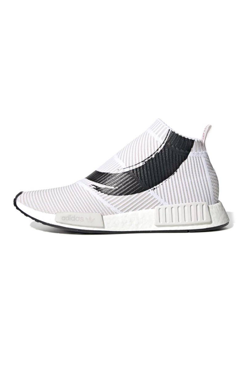 Adidas nmd 2025 koi fish tank