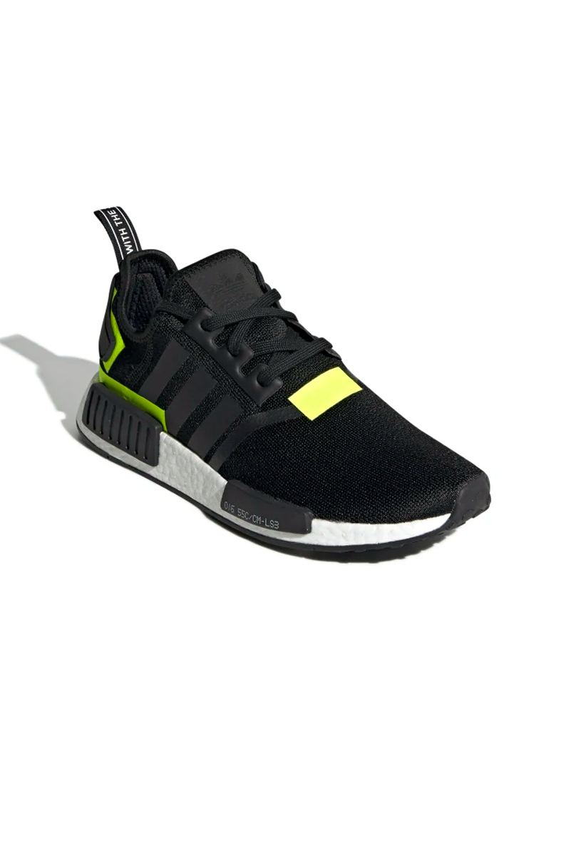 tenis adidas preto nmd