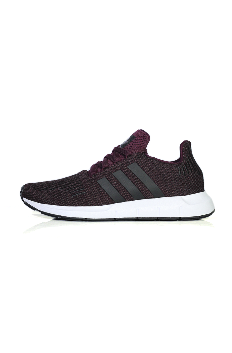 tenis bordo adidas