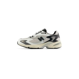 Tênis New Balance 725V1 Masculino Branco/Off-White/Preto ML725CE