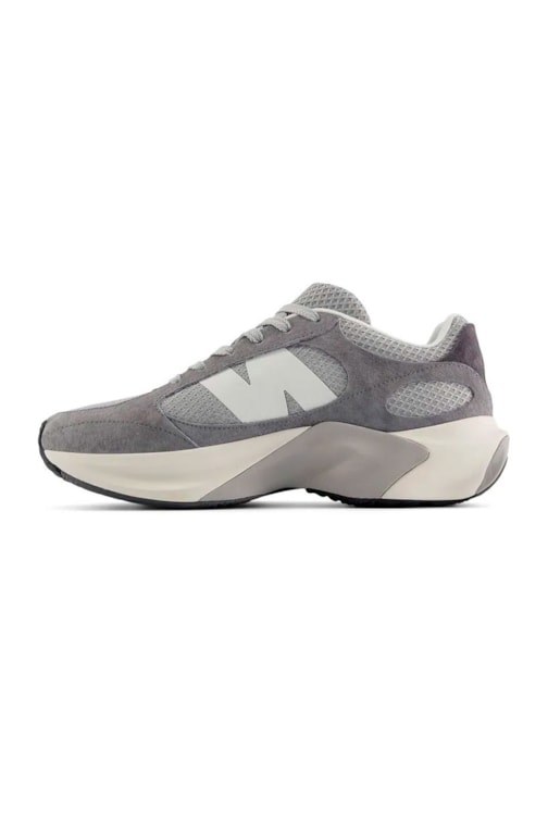 Tênis New Balance UWRPDCCB WRP Warped Runner Unisex Cinza/Bege UWRPDCCB