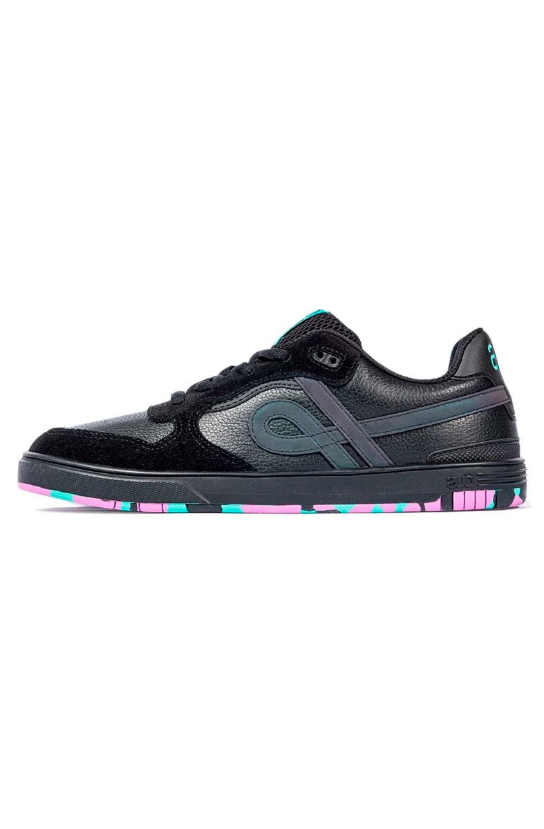 Tenis ous hot sale preto feminino